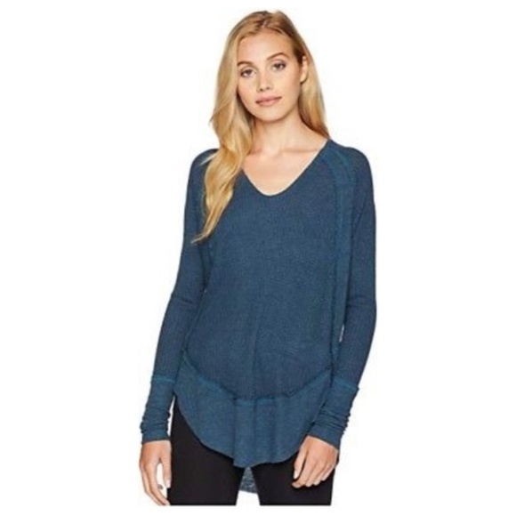 Free People Tops - Free People Catalina in Secret Lagoon Thermal Top.